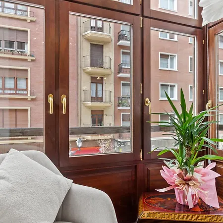 Cozy Bilbao, Zona Alhondiga-moyua ビルバオ