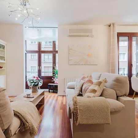 Cozy Bilbao, Zona Alhondiga-moyua アパート *