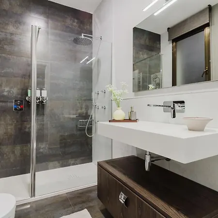 Cozy Bilbao, Zona Alhondiga-moyua